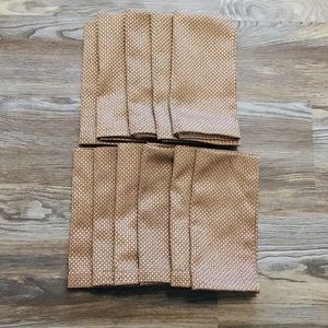 Waterford Wine and Gold Cloth Basketweave Napkins set of 11